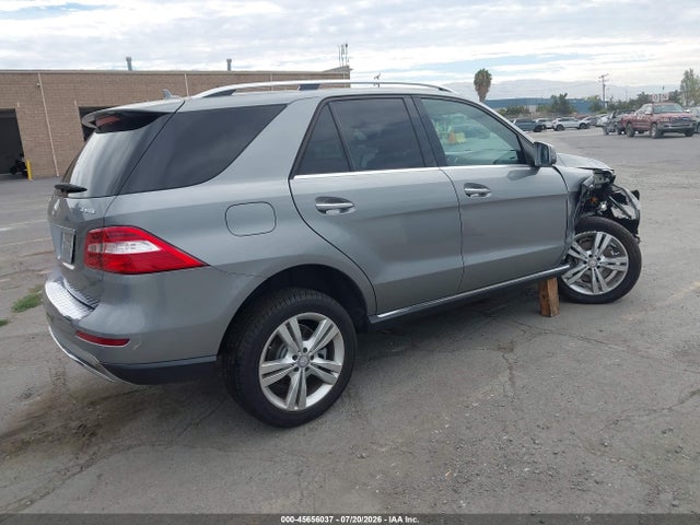 2014 Mercedes-benz Ml 350 4matic მანქანა იყიდება აუქციონზე, vin: 4JGDA5HB4EA415658, აუქციონის ნომერი: 45656037