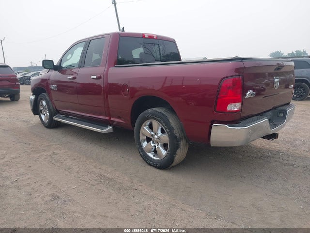 45656046 :رقم المزاد ، 1C6RR7GG4JS311453 vin ، 2018 Ram 1500 Big Horn  4x4 6'4 Box مزاد بيع