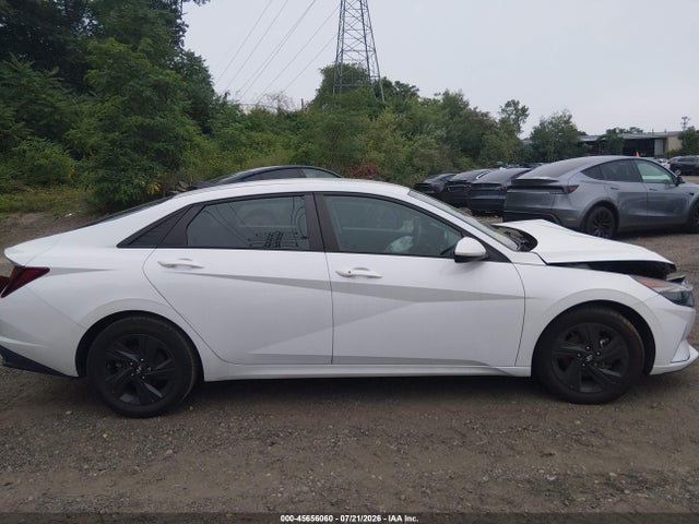 2021 Hyundai Elantra Sel მანქანა იყიდება აუქციონზე, vin: 5NPLM4AG6MH000713, აუქციონის ნომერი: 45656060