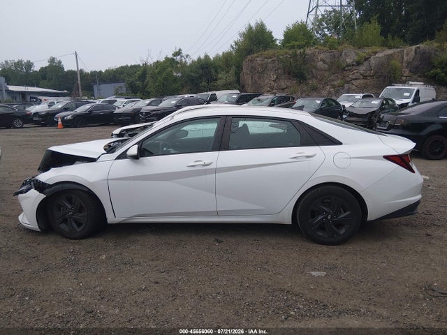 2021 Hyundai Elantra Sel მანქანა იყიდება აუქციონზე, vin: 5NPLM4AG6MH000713, აუქციონის ნომერი: 45656060