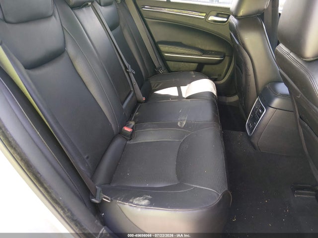 Chrysler 300 Touring L 2023 2C3CCADG3PH580968 Image 8