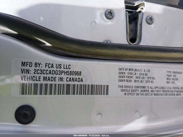 Chrysler 300 Touring L 2023 2C3CCADG3PH580968 Image 9