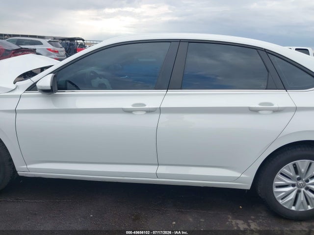 3VWN57BUXKM064107 Volkswagen Jetta 1.4t S