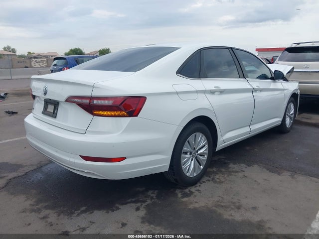 3VWN57BUXKM064107 Volkswagen Jetta 1.4t S