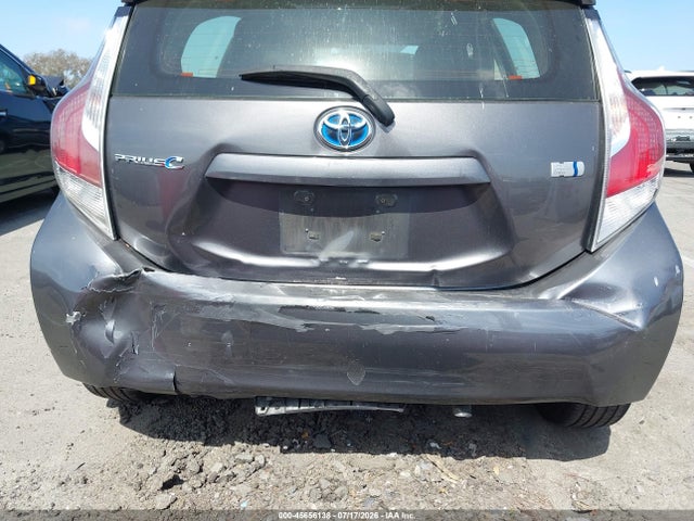 Toyota Prius C One 2016 JTDKDTB35G1122735 Image 6