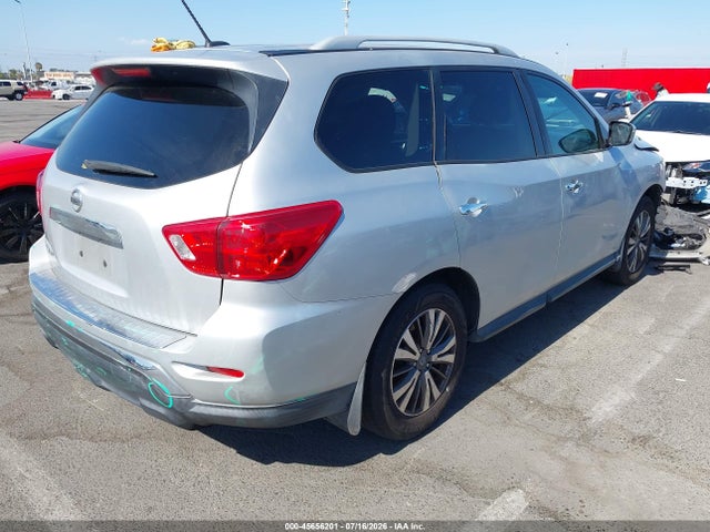 Продажа на аукционе авто 2017 Nissan Pathfinder S, vin: 5N1DR2MN8HC648524, номер лота: 45656201