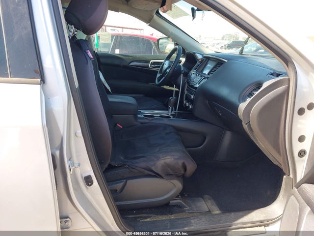 Продажа на аукционе авто 2017 Nissan Pathfinder S, vin: 5N1DR2MN8HC648524, номер лота: 45656201