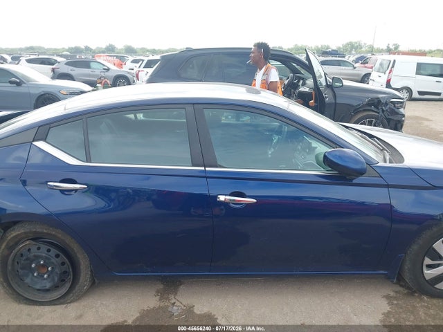 Продажа на аукционе авто 2021 Nissan Altima S Fwd, vin: 1N4BL4BV1MN300399, номер лота: 45656240
