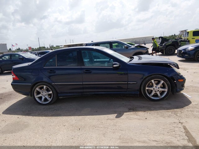 Продажа на аукционе авто 2007 Mercedes-benz C 230 Sport, vin: WDBRF52H37A935747, номер лота: 45656272