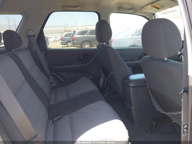 45656289 :رقم المزاد ، 1FMYU031X3KE07940 vin ، 2003 Ford Escape Xlt مزاد بيع