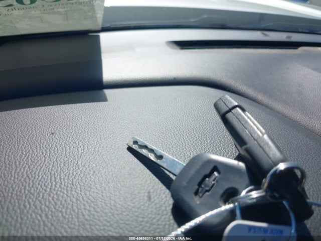 1GCRCREC0HZ138439 Chevrolet Silverado 1500 Lt