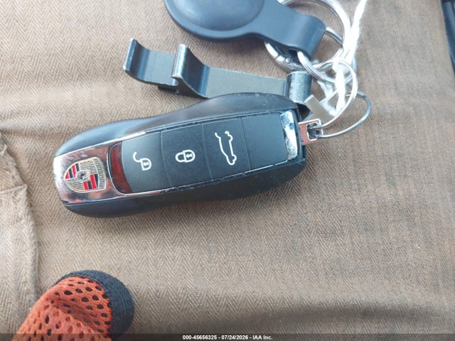 Продаж на аукціоні авто 2018 Porsche Macan, vin: WP1AA2A56JLB07253, номер лоту: 45656325