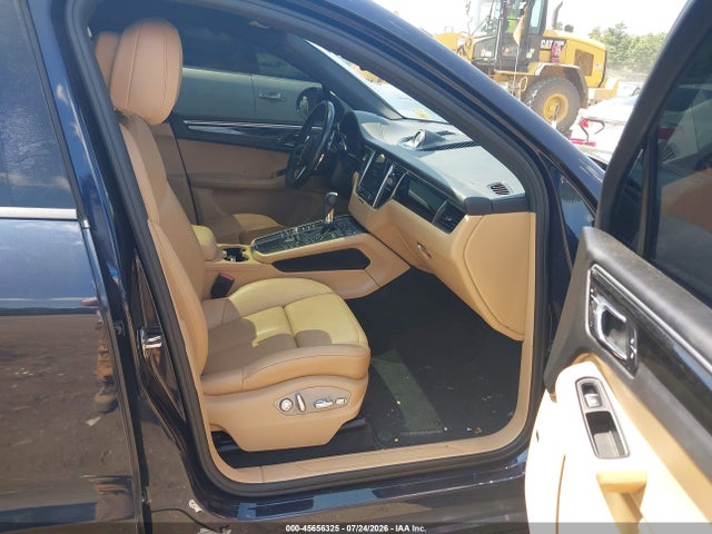 Продаж на аукціоні авто 2018 Porsche Macan, vin: WP1AA2A56JLB07253, номер лоту: 45656325