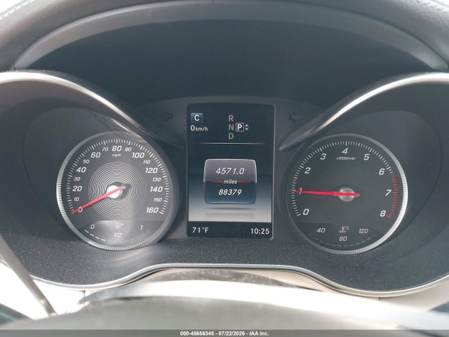 Auction sale of the 2015 Mercedes-benz C 300 Luxury 4matic, vin: 55SWF4KB4FU017987, lot number: 45656345