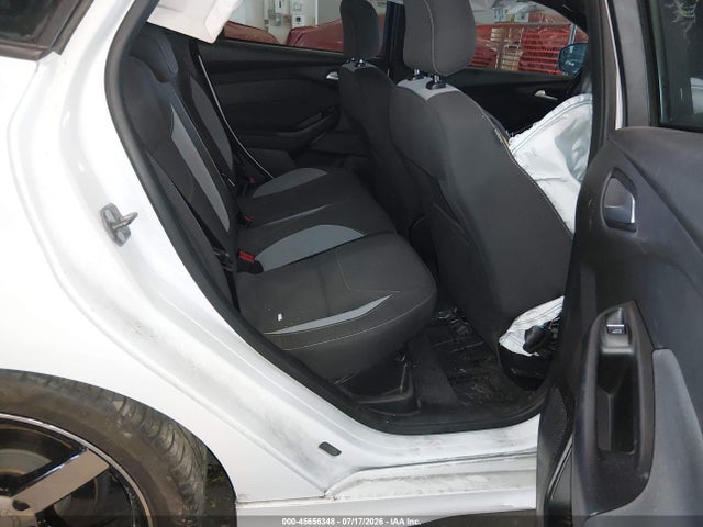 Ford FOCUS ST 2017 1FADP3L98HL322409 Image 8