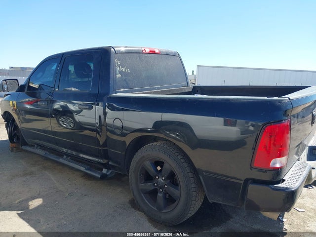 Продажа на аукционе авто 2017 Ram 1500 Express  4x4 5'7 Box, vin: 3C6RR7KTXHG574696, номер лота: 45656361