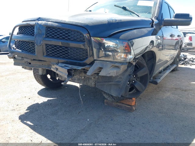 Продажа на аукционе авто 2017 Ram 1500 Express  4x4 5'7 Box, vin: 3C6RR7KTXHG574696, номер лота: 45656361