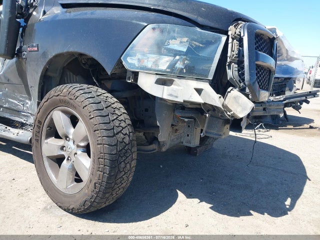 Продажа на аукционе авто 2017 Ram 1500 Express  4x4 5'7 Box, vin: 3C6RR7KTXHG574696, номер лота: 45656361