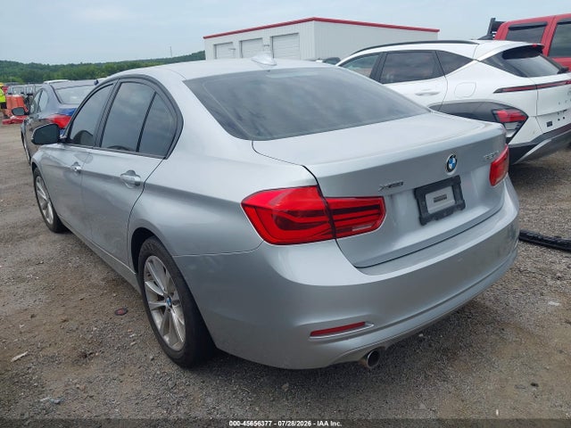 Aukcja sprzedaży 2018 Bmw 320i Xdrive, vin: WBA8E5G53JNU45689, numer aukcji: 45656377