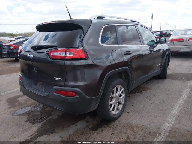 Auction sale of the 2016 Jeep Cherokee Latitude, vin: 1C4PJLCB6GW288527, lot number: 45656378