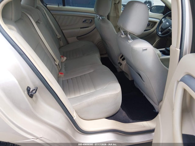 Ford TAURUS SE 2017 1FAHP2D85HG137471 Image 8