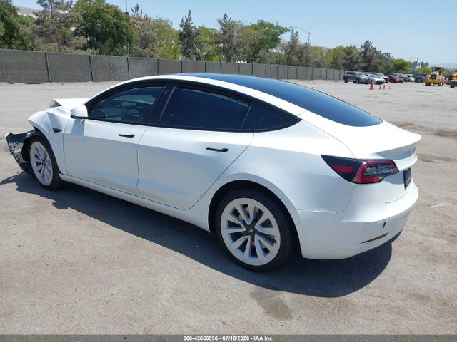 Tesla Model 3 Standard Range Plus Rear-wheel Drive 2021 5YJ3E1EA9MF928452 Image 3