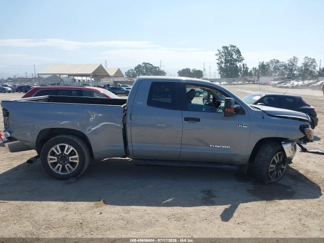 5TFRY5F13KX250968 Toyota Tundra Sr5 5.7l V8