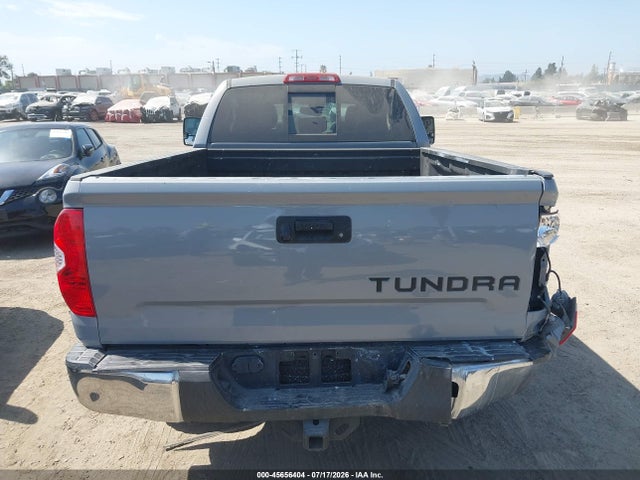 5TFRY5F13KX250968 Toyota Tundra Sr5 5.7l V8