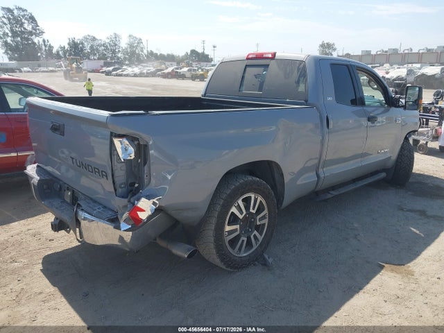 5TFRY5F13KX250968 Toyota Tundra Sr5 5.7l V8