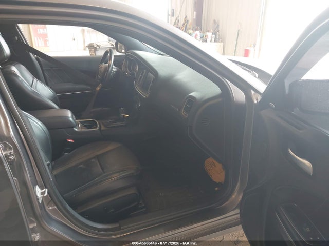 Продажа на аукционе авто 2017 Dodge Charger Sxt, vin: 2C3CDXHG2HH589401, номер лота: 45656446