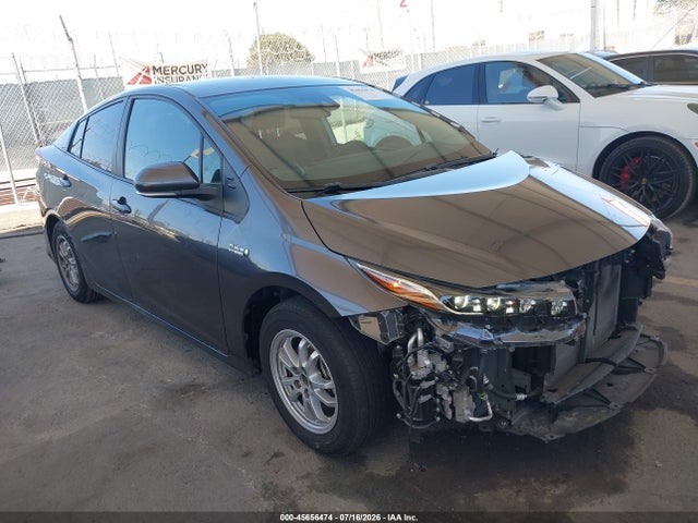 Toyota Prius Prime Xle 2021 JTDKAMFPXM3170355 main image