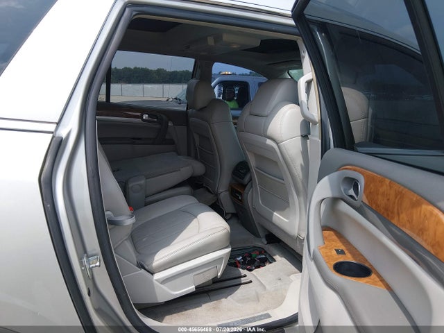 45656488 :رقم المزاد ، 5GAER23748J151639 vin ، 2008 Buick Enclave Cxl مزاد بيع