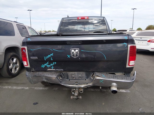 2017 Ram 1500 Laramie  4x2 6'4 Box მანქანა იყიდება აუქციონზე, vin: 1C6RR6JT3HS582689, აუქციონის ნომერი: 45656498