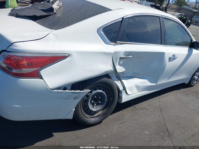Nissan Altima 2.5 S 2015 1N4AL3AP7FC463985 Image 14