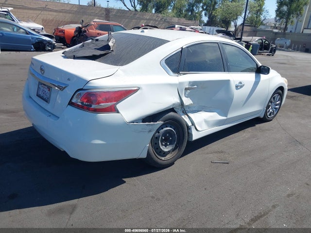Nissan Altima 2.5 S 2015 1N4AL3AP7FC463985 Image 4