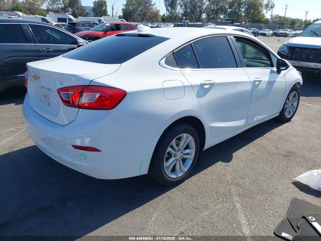 Chevrolet CRUZE LT 2019 1G1BE5SM8K7147550 Image 4