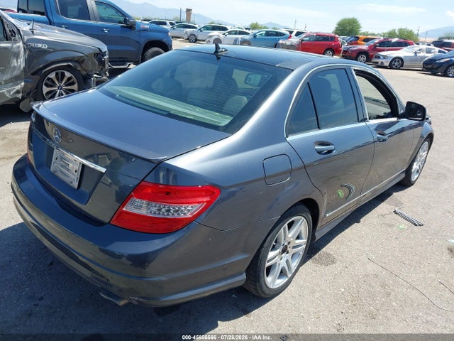 45656566 :رقم المزاد ، WDDGF56X98F102281 vin ، 2008 Mercedes-benz C 350 Sport مزاد بيع