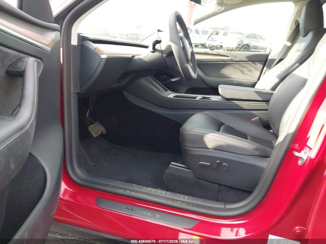 Продаж на аукціоні авто 2023 Tesla Model Y Awd/long Range Dual Motor All-wheel Drive, vin: 7SAYGAEE6PF741101, номер лоту: 45656578