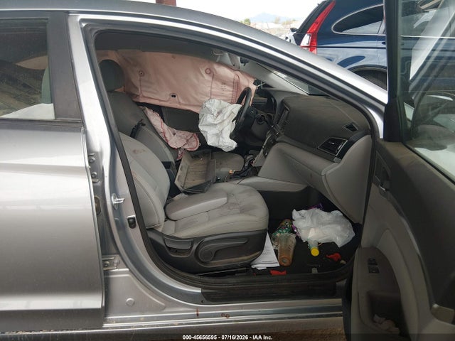 Hyundai ELANTRA SE 2017 5NPD84LF7HH037613 Image 5