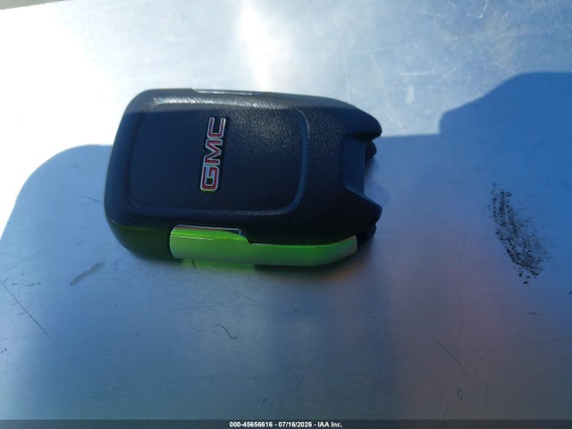 3GKALMEV4NL299790 GMC Terrain Fwd Sle