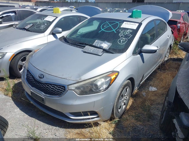 KIA FORTE LX 2015 KNAFK4A66F5426914 Image 2
