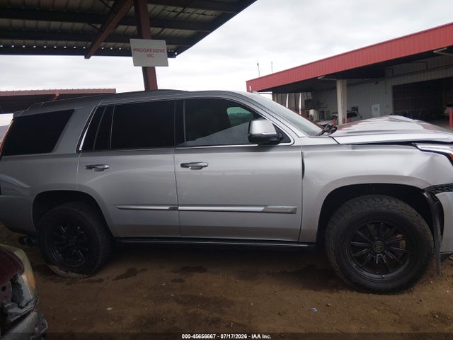 Продаж на аукціоні авто 2020 Cadillac Escalade 4wd Platinum, vin: 1GYS4DKJ8LR248825, номер лоту: 45656667