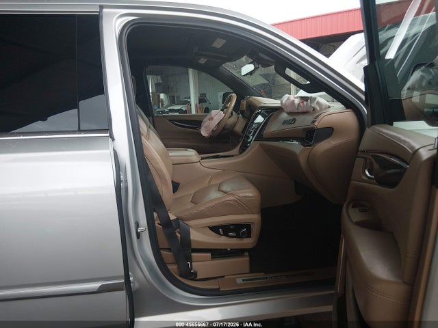 Продаж на аукціоні авто 2020 Cadillac Escalade 4wd Platinum, vin: 1GYS4DKJ8LR248825, номер лоту: 45656667