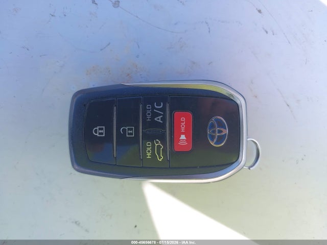 JTMEB3FV6ND081803 Toyota Rav4 Prime Xse