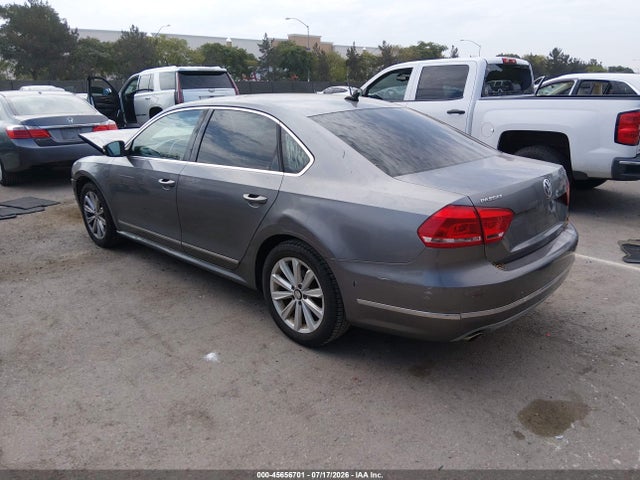 Продажа на аукционе авто 2013 Volkswagen Passat 2.5l Sel Premium, vin: 1VWCP7A34DC053649, номер лота: 45656701