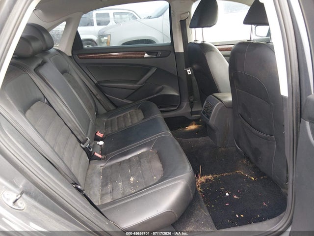 Продажа на аукционе авто 2013 Volkswagen Passat 2.5l Sel Premium, vin: 1VWCP7A34DC053649, номер лота: 45656701