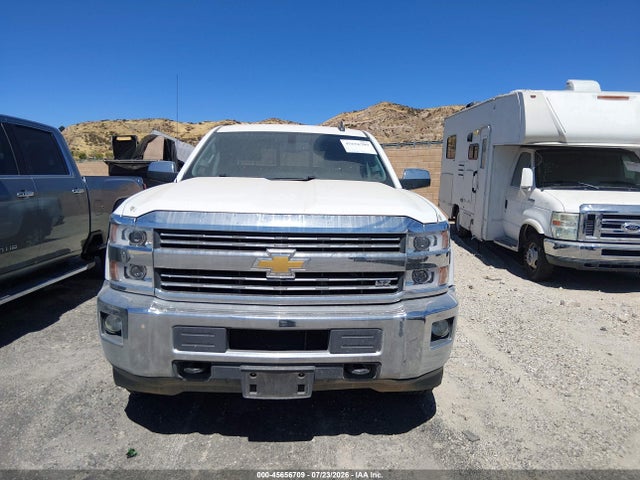 1GC1CWEGXFF647922 Chevrolet Silverado 2500hd Built After Aug 14 Ltz