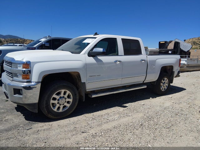 1GC1CWEGXFF647922 Chevrolet Silverado 2500hd Built After Aug 14 Ltz