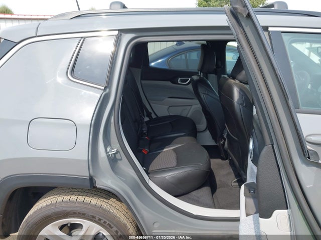 Jeep Compass Latitude 4x4 2023 3C4NJDBN6PT504522 Image 8