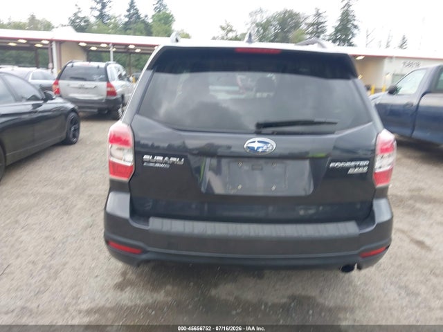 Subaru Forester 2.5i Limited 2016 JF2SJARC2GH531562 Image 16